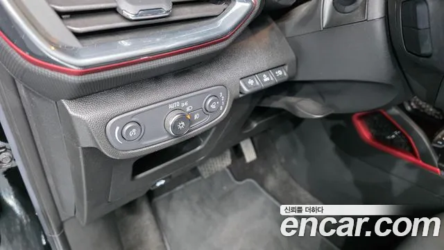 ChevroletGMDaewoo Trailblazer Trailblazer 1.3 турбо 4WD — Фото автомобиля 14