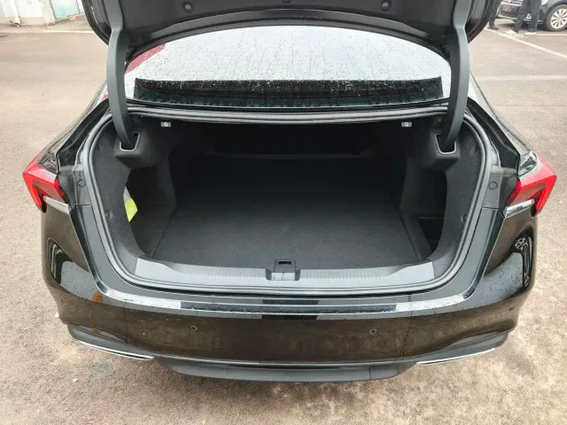 Buick LaCrosse — Фото автомобиля 15