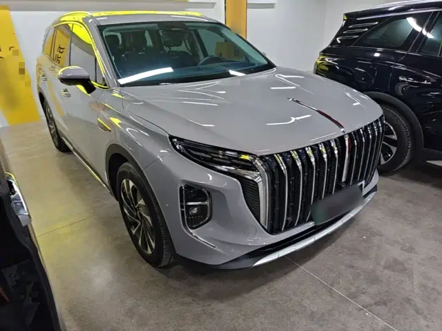 Hongqi HS7 PHEV — Фото автомобиля 3