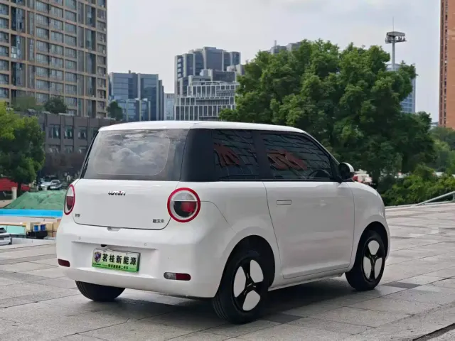 Changan Lumin — Фото автомобиля 12