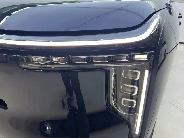 IM Motors LS9 — Фото автомобиля 5