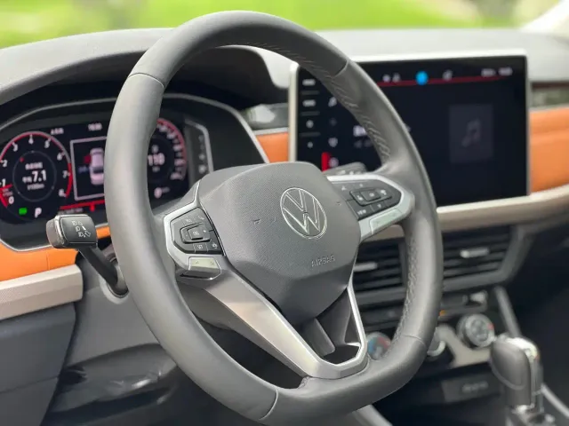 Volkswagen Bora — Фото автомобиля 16