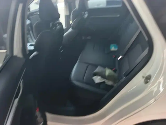 Geely Emgrand — Фото автомобиля 11