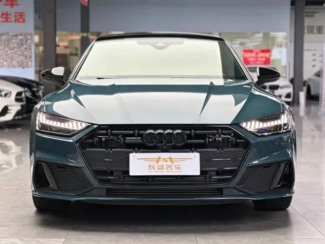 Audi A7L — Фото автомобиля 2