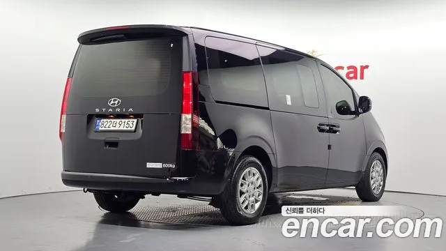 Hyundai Staria Staria Карго 5 мест — Фото автомобиля 2