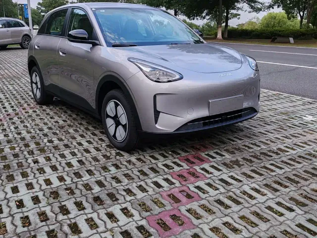 Geely Galaxy Starry Wish — Фото автомобиля 3