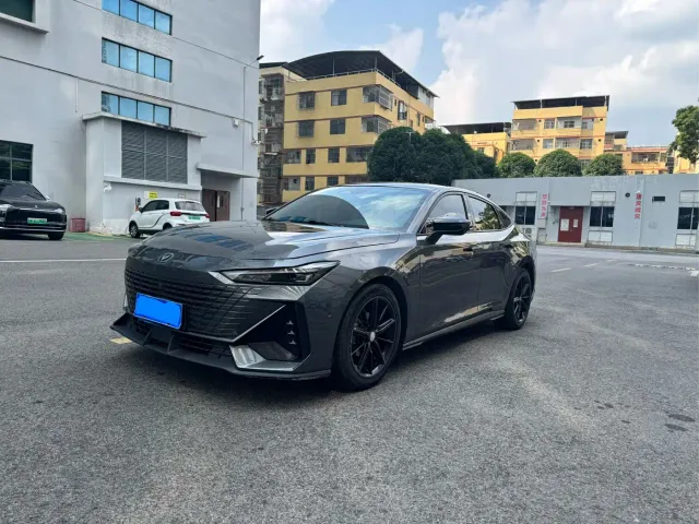 Фотография автомобиля — Changan UNI-V
