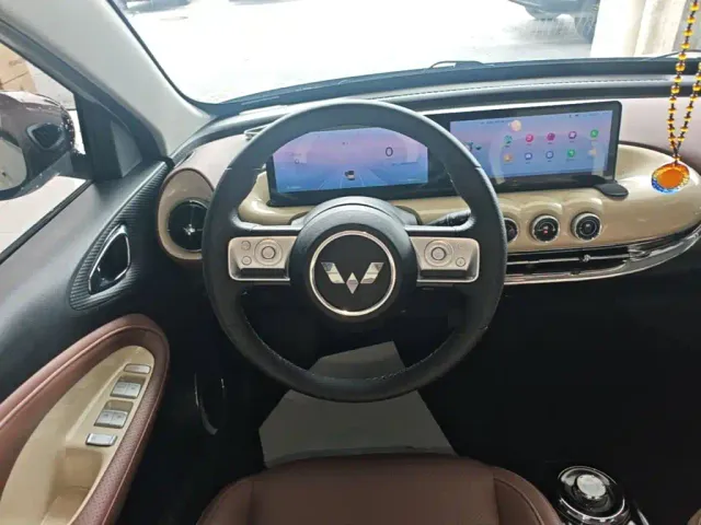 Wuling Bingo — Фото автомобиля 10