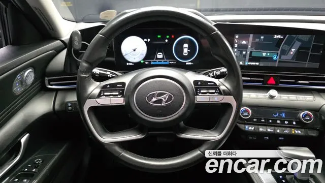 Hyundai AVANTE Inspiration — Фото автомобиля 13