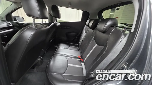 Chevrolet Spark — Фото автомобиля 12