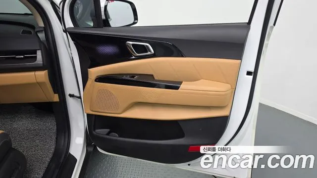 Kia Canival Carnival 4 поколение Бензин 9 мест Signature — Фото автомобиля 23