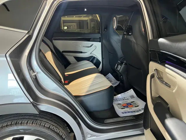 BYD Song PLUS — Фото автомобиля 14