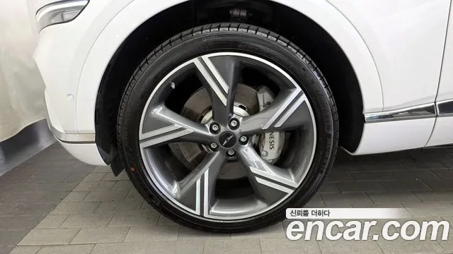 Genesis GV80 2.5T Бензин AWD — Фото автомобиля 5