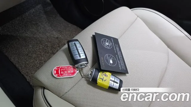 Genesis GV70 2.5T Бензин AWD — Фото автомобиля 14