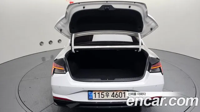Hyundai AVANTE Avante (CN7) — Фото автомобиля 20