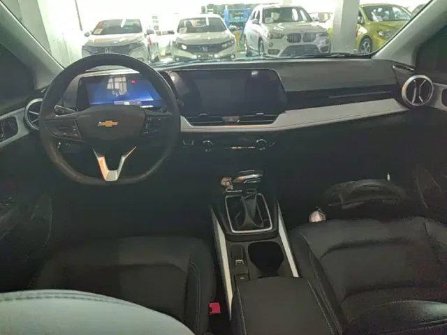Chevrolet Monza — Фото автомобиля 9
