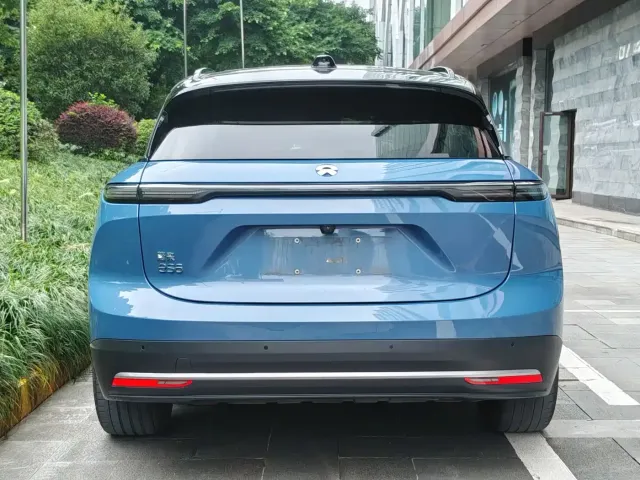 Nio ES6 — Фото автомобиля 8