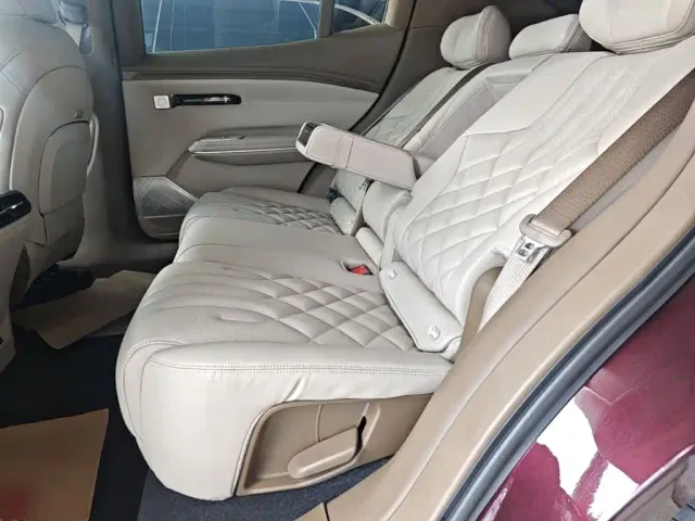 GAC Hyptec HT — Фото автомобиля 12