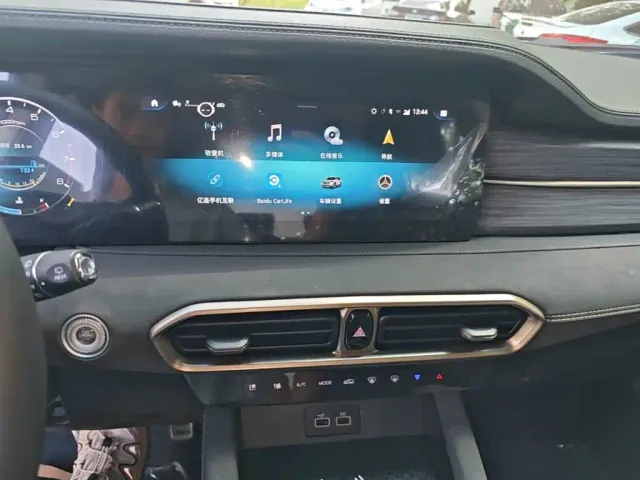 Jetour X90 Plus — Фото автомобиля 12