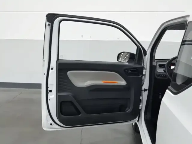 Wuling Hongguang Mini EV — Фото автомобиля 8
