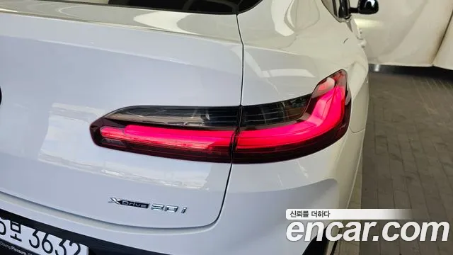 BMW X4 xDrive20i M Sport Pro Special Edition — Фото автомобиля 22