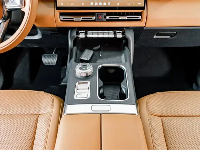 iCAR V27 — Фото автомобиля 14