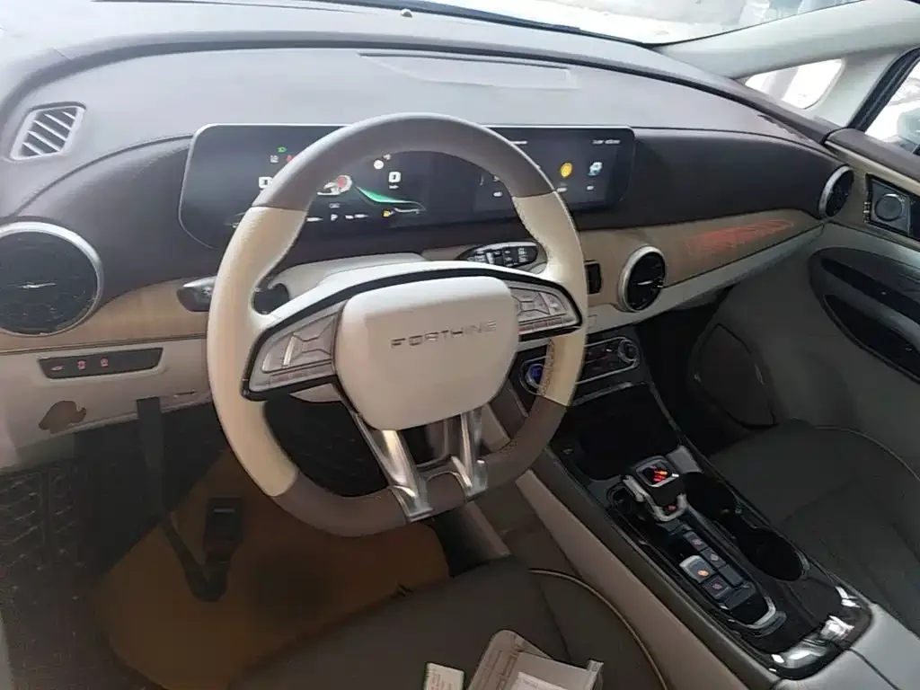 Dongfeng Fengxing Fengxing Yacht 2022 1.5T DCT Wave Chaser Edition — Фото автомобиля 9