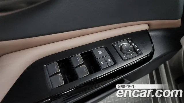 Lexus ES — Фото автомобиля 28