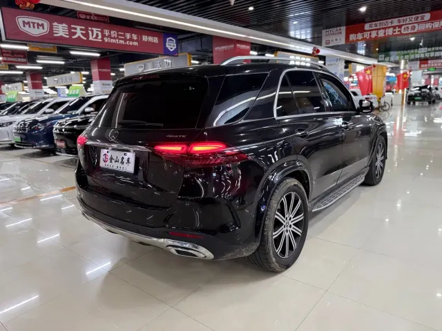 Mercedes-Benz GLE-Class — Фото автомобиля 15