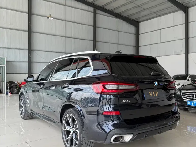 BMW X5 — Фото автомобиля 7