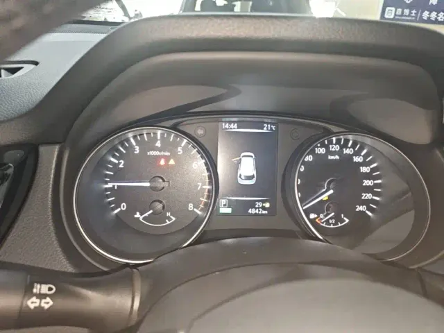 Nissan X-Trail — Фото автомобиля 11