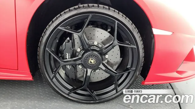 Lamborghini Huracan — Фото автомобиля 15