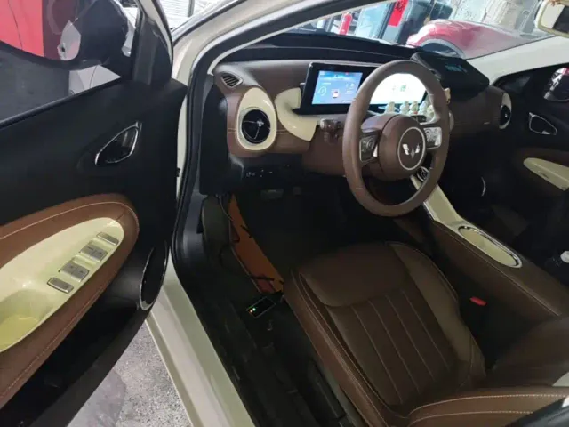 Wuling Bingo — Фото автомобиля 15