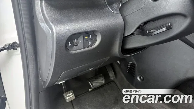 Hyundai Casper Casper Turbo Essential — Фото автомобиля 17