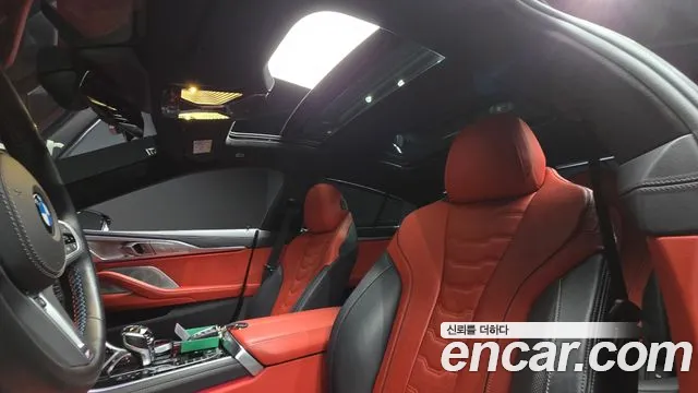 BMW 8 Series G15 — Фото автомобиля 25
