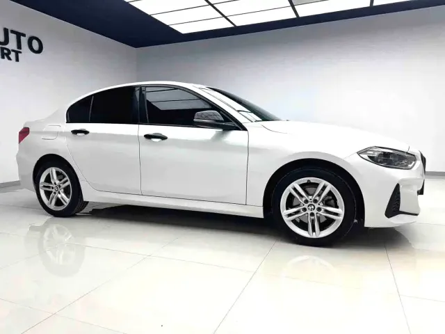 BMW 1 Series — Фото автомобиля 4