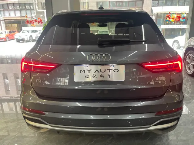 Audi Q3 — Фото автомобиля 16