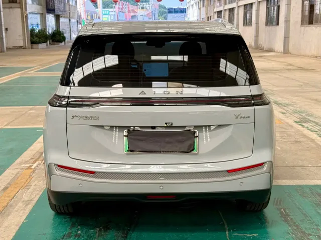 GAC Aion Y — Фото автомобиля 4