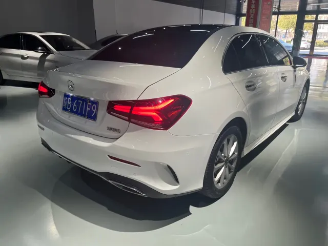 Mercedes-Benz A-Class — Фото автомобиля 5