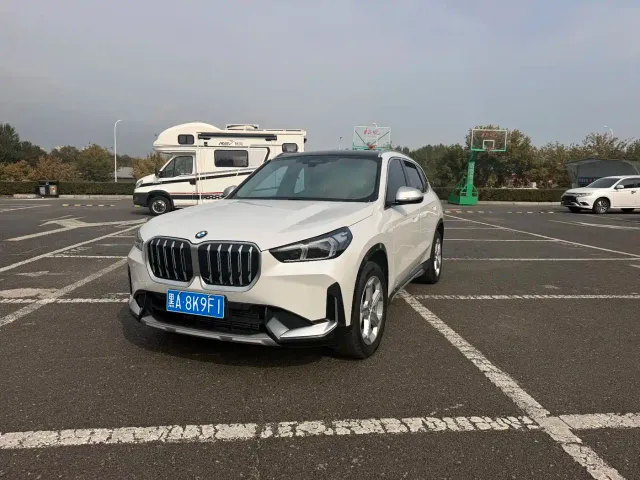 BMW X1 — Фото автомобиля 3