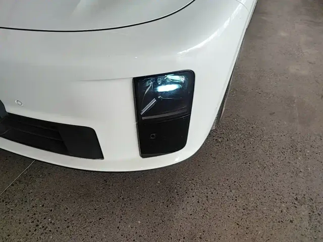 Li Auto i6 — Фото автомобиля 23