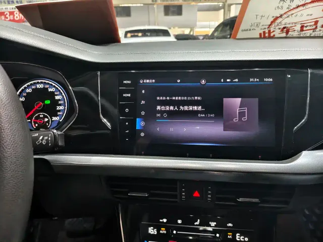 Volkswagen Passat — Фото автомобиля 8