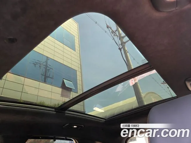 Genesis GV70 — Фото автомобиля 6