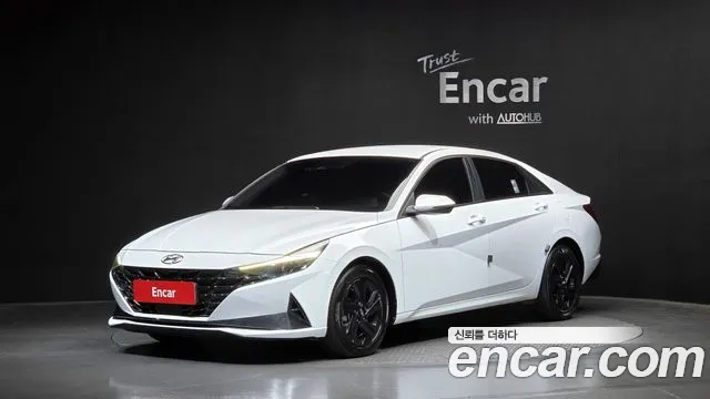 Фотография автомобиля — Hyundai Avante CN7