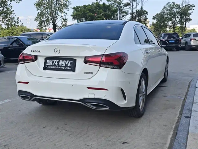 Mercedes-Benz A-Class — Фото автомобиля 9
