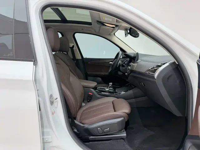 BMW X3 — Фото автомобиля 18
