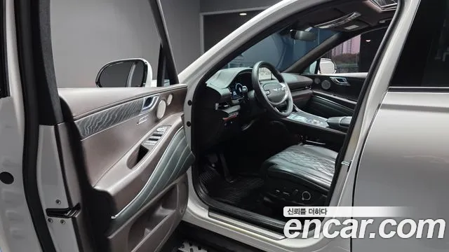 Genesis GV80 — Фото автомобиля 10