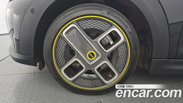 MINI Cooper Cooper Electric — Фото автомобиля 5