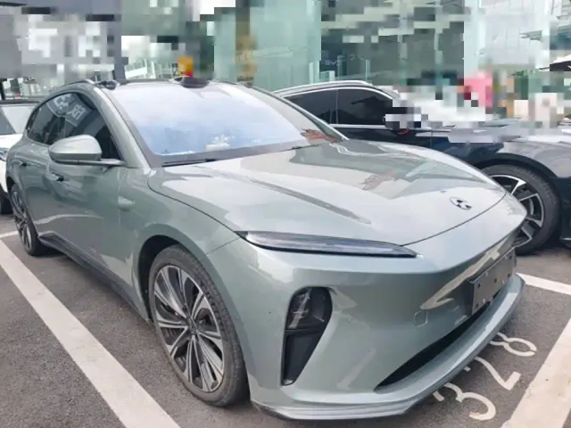 Nio ET5 Touring — Фото автомобиля 3