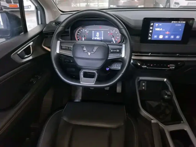 Wuling Jiachen — Фото автомобиля 10